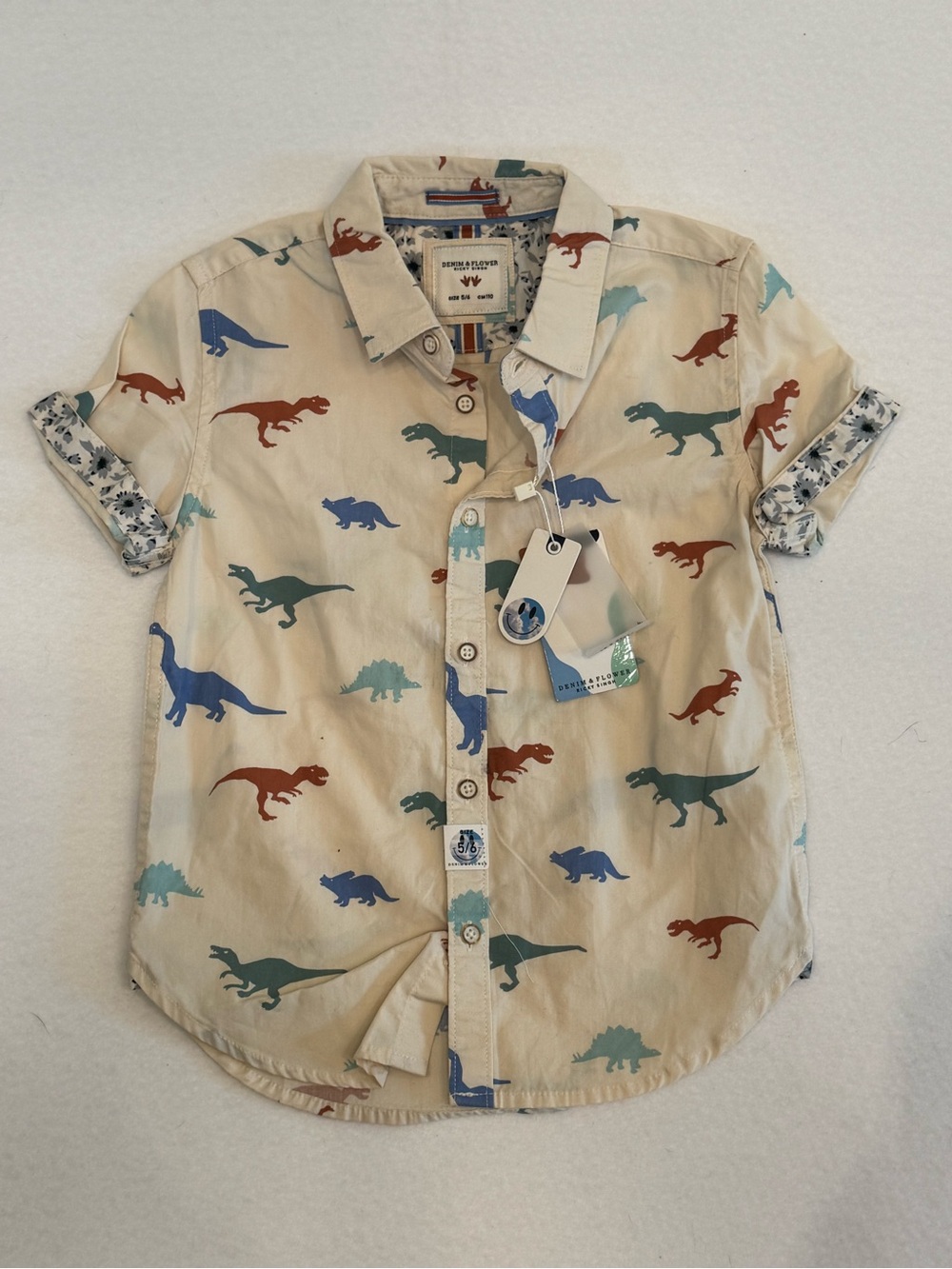 Denim & Flower Beige Short-Sleeve Button-Down with Multicolor Dinosaur Print